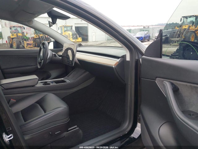 7SAYGDEF0NF511240 Tesla Model Y Performance Dual Motor All-wheel Drive