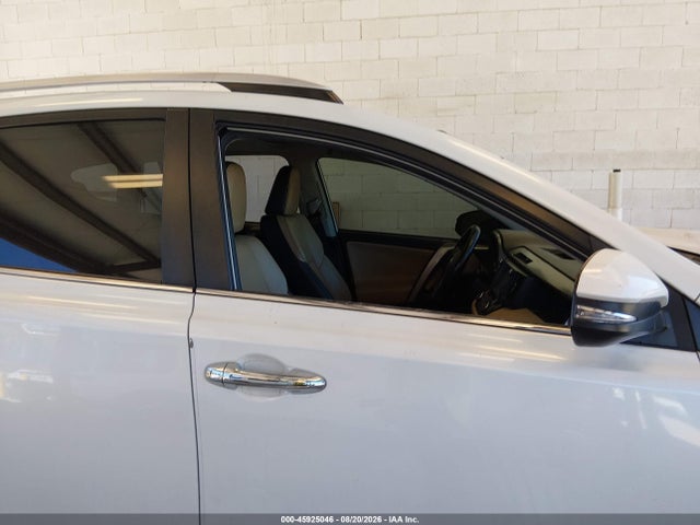 Toyota Rav4 Limited 2016 JTMYFREV8GD088650 Image 13
