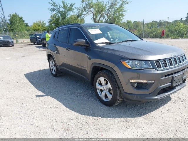 Продажа на аукционе авто 2018 Jeep Compass Latitude Fwd, vin: 3C4NJCBB1JT339275, номер лота: 45925077
