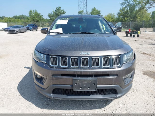 Продажа на аукционе авто 2018 Jeep Compass Latitude Fwd, vin: 3C4NJCBB1JT339275, номер лота: 45925077