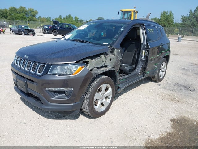 Продажа на аукционе авто 2018 Jeep Compass Latitude Fwd, vin: 3C4NJCBB1JT339275, номер лота: 45925077