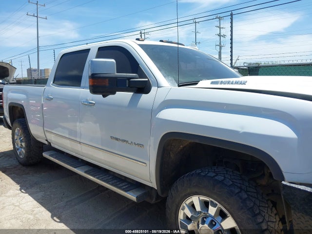 GMC Sierra 2500hd Denali 2018 1GT12UEY3JF251808 Image 13