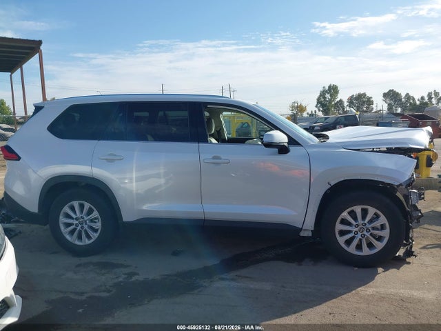 2024 Toyota Grand Highlander Xle მანქანა იყიდება აუქციონზე, vin: 5TDAAAB53RS034119, აუქციონის ნომერი: 45925132