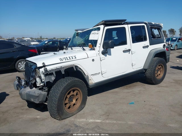 1C4BJWDG5HL720498 Jeep Wrangler Unlimited Willy Wheeler 4x4