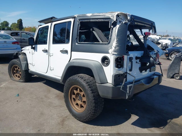 1C4BJWDG5HL720498 Jeep Wrangler Unlimited Willy Wheeler 4x4