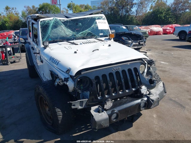 1C4BJWDG5HL720498 Jeep Wrangler Unlimited Willy Wheeler 4x4