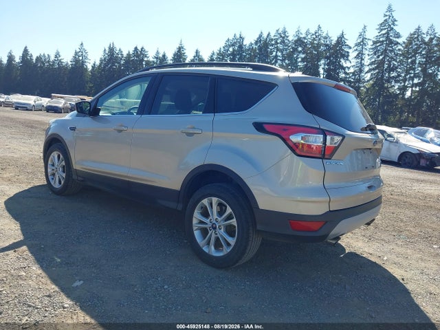 Ford ESCAPE SE 2018 1FMCU9GD8JUD08652 Image 3