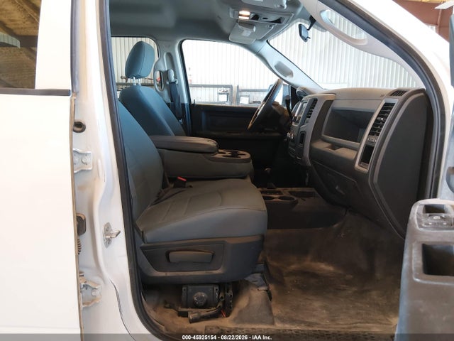 Продаж на аукціоні авто 2018 Ram 2500 Tradesman  4x4 8' Box, vin: 3C6TR5HT4JG363629, номер лоту: 45925154