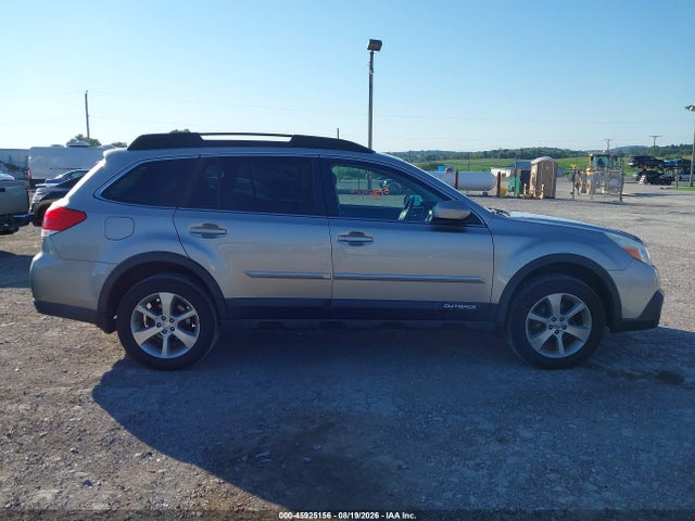 Продаж на аукціоні авто 2014 Subaru Outback 2.5i Limited, vin: 4S4BRBMC6E3236295, номер лоту: 45925156