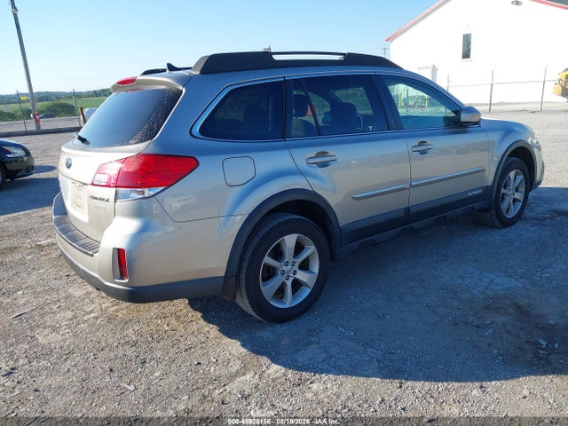 Продаж на аукціоні авто 2014 Subaru Outback 2.5i Limited, vin: 4S4BRBMC6E3236295, номер лоту: 45925156