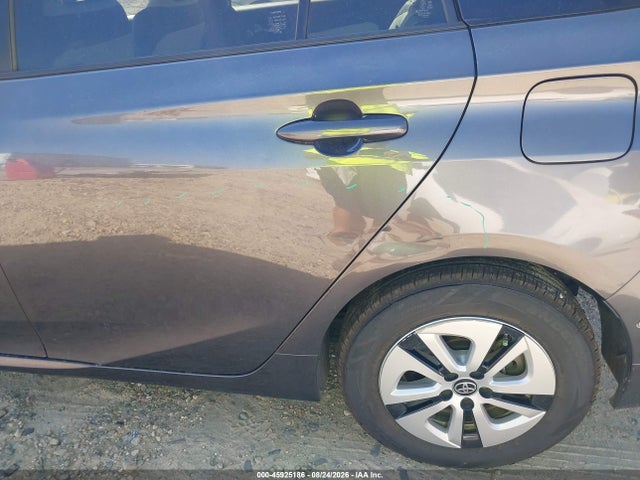 Продаж на аукціоні авто 2018 Toyota Prius Four, vin: JTDKARFU8J3057423, номер лоту: 45925186