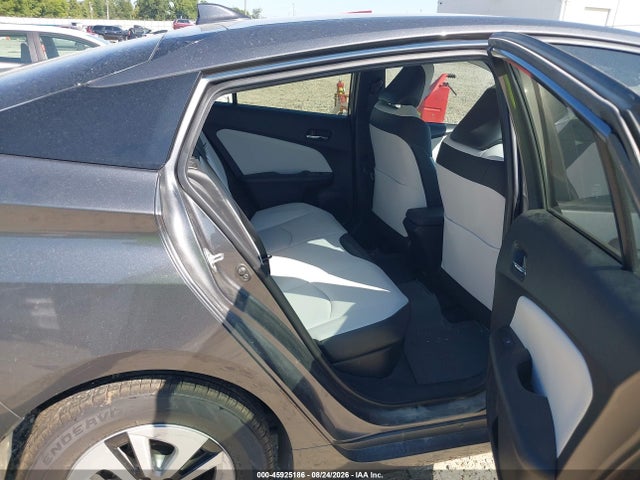 Продаж на аукціоні авто 2018 Toyota Prius Four, vin: JTDKARFU8J3057423, номер лоту: 45925186