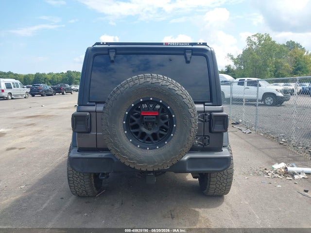 45925190 :رقم المزاد ، 1C4HJXDG1JW127063 vin ، 2018 Jeep Wrangler Unlimited Sport S 4x4 مزاد بيع