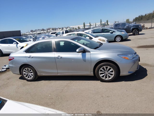 Toyota CAMRY LE 2015 4T4BF1FK0FR458713 Image 14