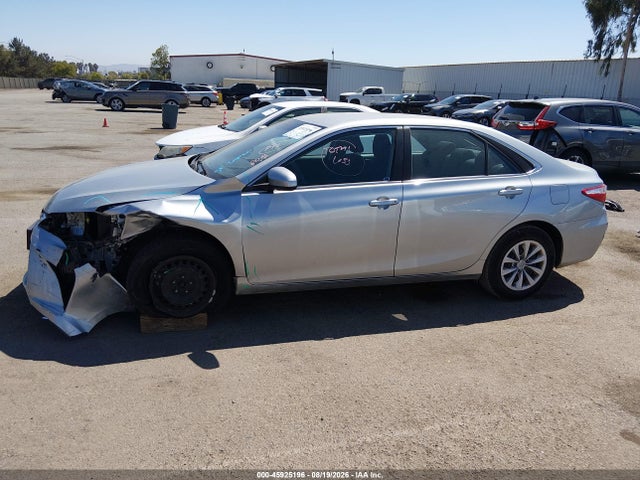 Toyota CAMRY LE 2015 4T4BF1FK0FR458713 Image 15