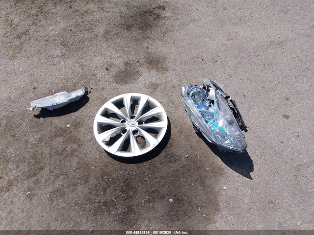 Toyota CAMRY LE 2015 4T4BF1FK0FR458713 Image 12