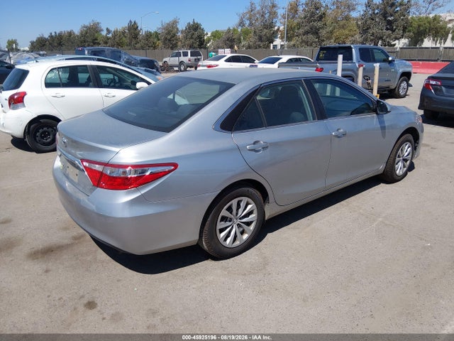 Toyota CAMRY LE 2015 4T4BF1FK0FR458713 Image 4