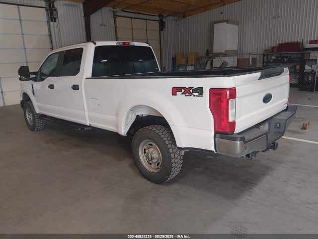 Продажа на аукционе авто 2017 Ford F-250 Xl, vin: 1FT7W2B60HED73015, номер лота: 45925238