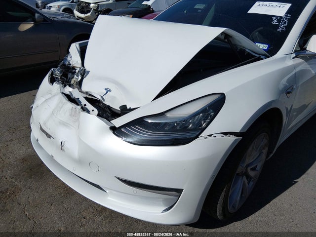 Продаж на аукціоні авто 2020 Tesla Model 3 Standard Range Plus Rear-wheel Drive/standard Range Rear-wheel Drive, vin: 5YJ3E1EAXLF634427, номер лоту: 45925247
