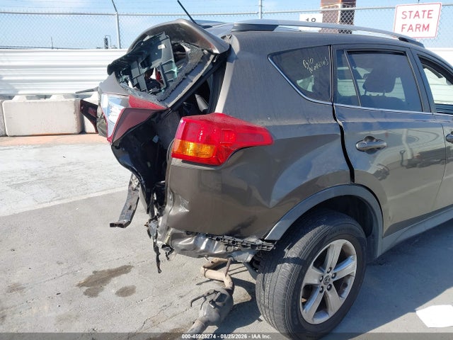 Toyota Rav4 Xle 2015 2T3RFREV4FW267628 Image 14
