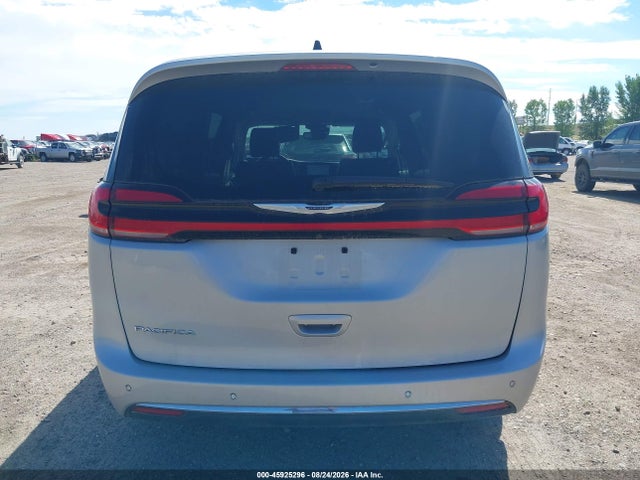 Chrysler Pacifica Touring L 2024 2C4RC1BG4RR119851 Image 17