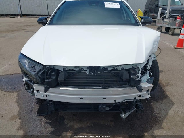 Toyota CAMRY LE 2025 4T1DAACKXSU024945 Image 6