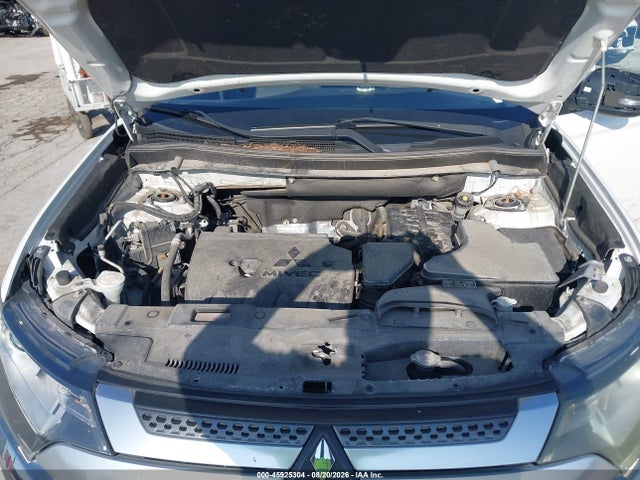 Продаж на аукціоні авто 2020 Mitsubishi Outlander Le 2.4/se 2.4/sel 2.4/sp 2.4, vin: JA4AD3A34LZ020460, номер лоту: 45925304