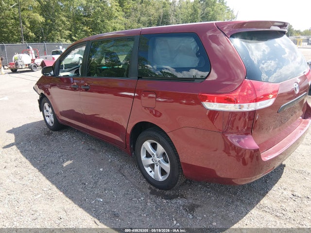 Aukcja sprzedaży 2011 Toyota Sienna, vin: 5TDKA3DC7BS002145, numer aukcji: 45925305
