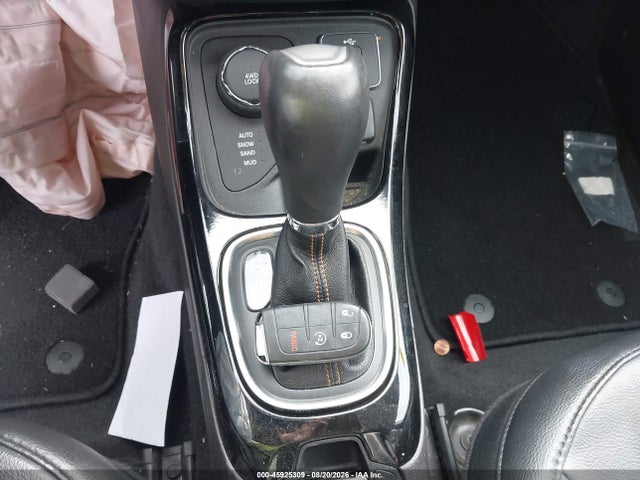 3C4NJDCB9JT147638 Jeep Compass Limited 4x4