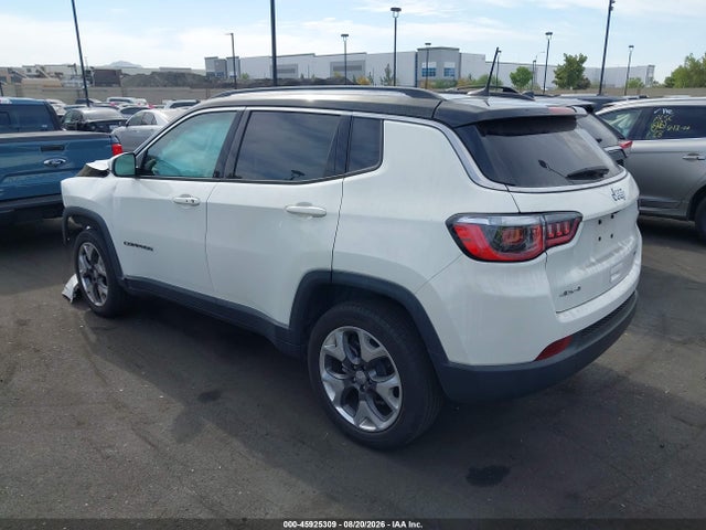 3C4NJDCB9JT147638 Jeep Compass Limited 4x4