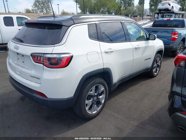 3C4NJDCB9JT147638 Jeep Compass Limited 4x4