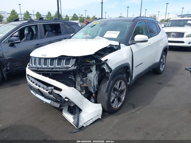 3C4NJDCB9JT147638 Jeep Compass Limited 4x4