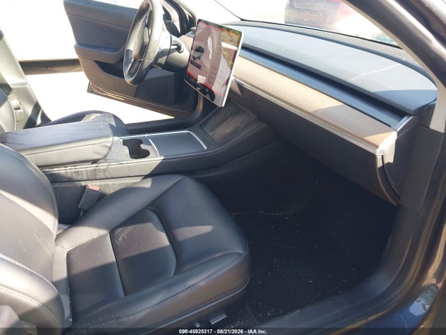 Tesla Model 3 Standard Range Plus Rear-wheel Drive 2021 5YJ3E1EA4MF854518 Image 5