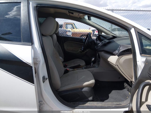 2014 Ford Fiesta Se მანქანა იყიდება აუქციონზე, vin: 3FADP4BJ7EM160073, აუქციონის ნომერი: 45925318
