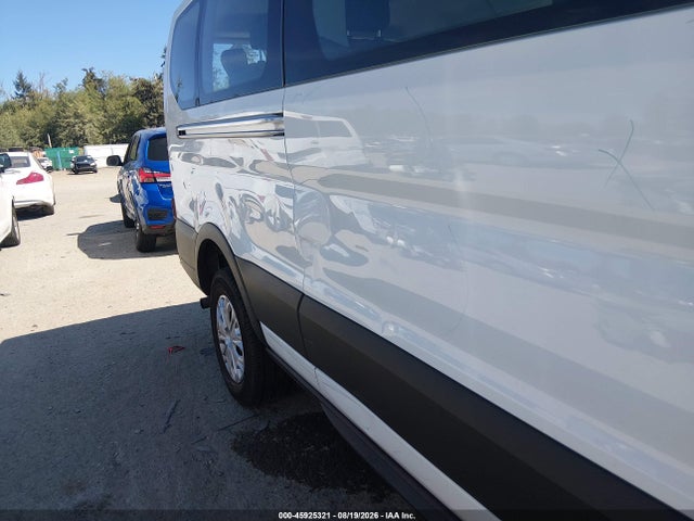 1FBAX2Y88TKA82935 Ford Transit-350 Passenger Van Xlt