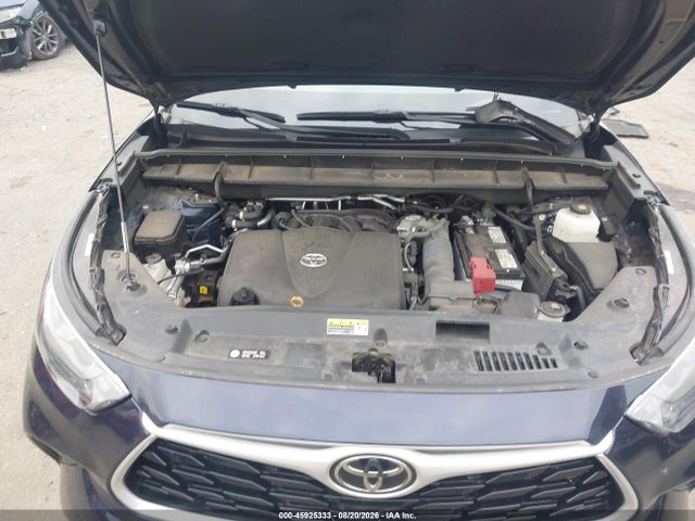 45925333 :رقم المزاد ، 5TDBZRBH6NS562107 vin ، 2022 Toyota Highlander Le مزاد بيع