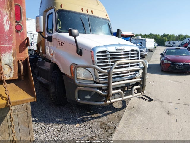 2016 Freightliner Cascadia 125 მანქანა იყიდება აუქციონზე, vin: 1FUJGLD55GLHB7257, აუქციონის ნომერი: 45925364