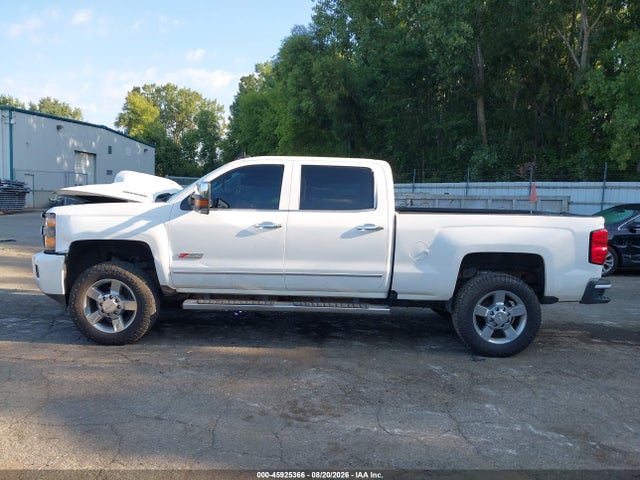2016 Chevrolet Silverado 2500hd Ltz მანქანა იყიდება აუქციონზე, vin: 1GC1KWE88GF153720, აუქციონის ნომერი: 45925366