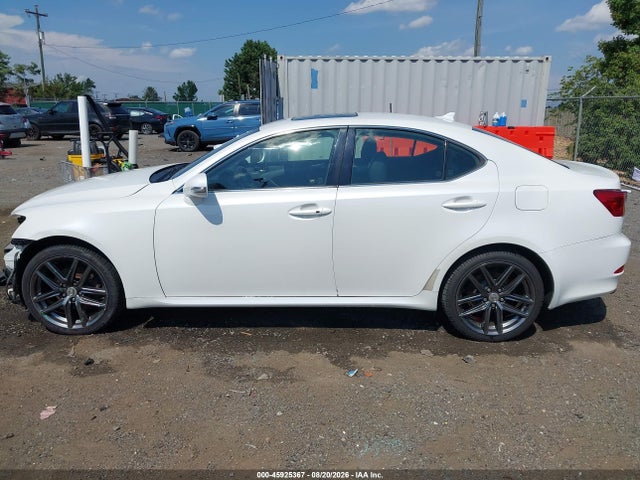 Продаж на аукціоні авто 2011 Lexus Is 250, vin: JTHCF5C28B5050509, номер лоту: 45925367