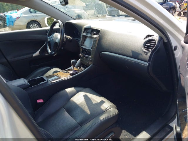 Продаж на аукціоні авто 2011 Lexus Is 250, vin: JTHCF5C28B5050509, номер лоту: 45925367