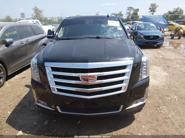 45925384 :رقم المزاد ، 1GYS4MKJ1FR695100 vin ، 2015 Cadillac Escalade Luxury مزاد بيع