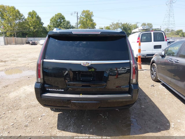 45925384 :رقم المزاد ، 1GYS4MKJ1FR695100 vin ، 2015 Cadillac Escalade Luxury مزاد بيع