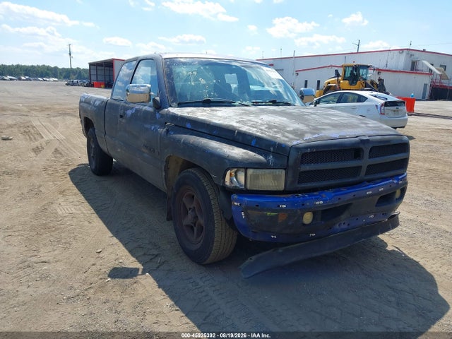 45925392 :رقم المزاد ، 3B7HC13Y4VG802992 vin ، 1997 Dodge Ram 1500 St مزاد بيع