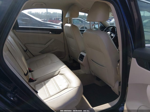 Продаж на аукціоні авто 2014 Volkswagen Passat 1.8t Se, vin: 1VWBT7A31EC069753, номер лоту: 45925404