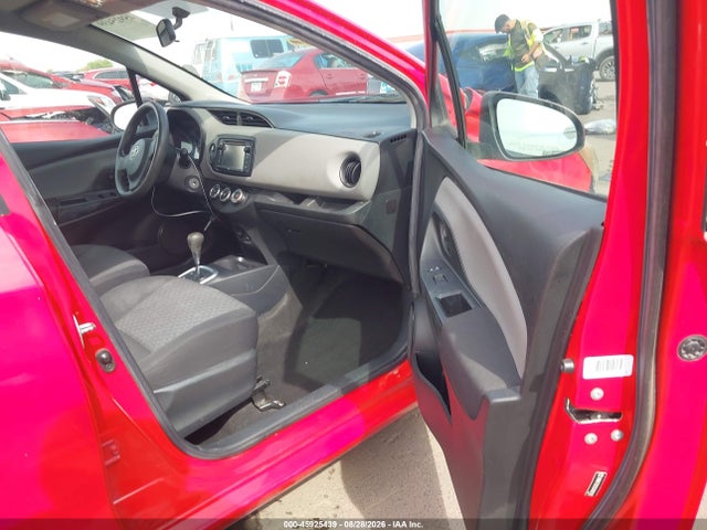 VNKKTUD35GA062582 Toyota YARIS L