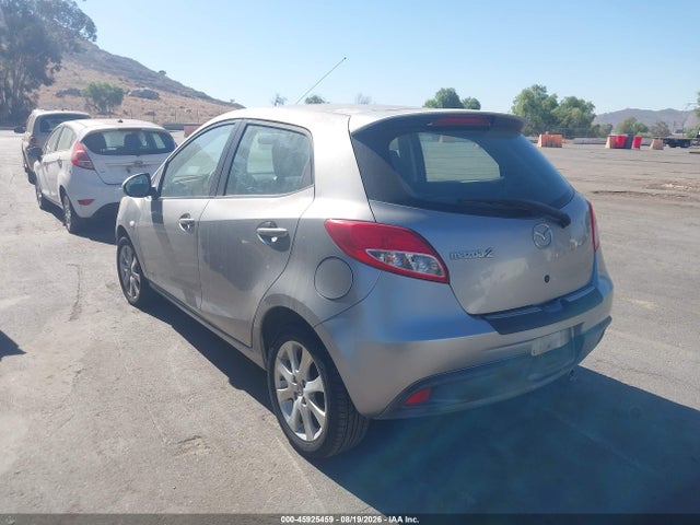 45925459 :رقم المزاد ، JM1DE1LZ7C0141431 vin ، 2012 Mazda Mazda2 Touring مزاد بيع