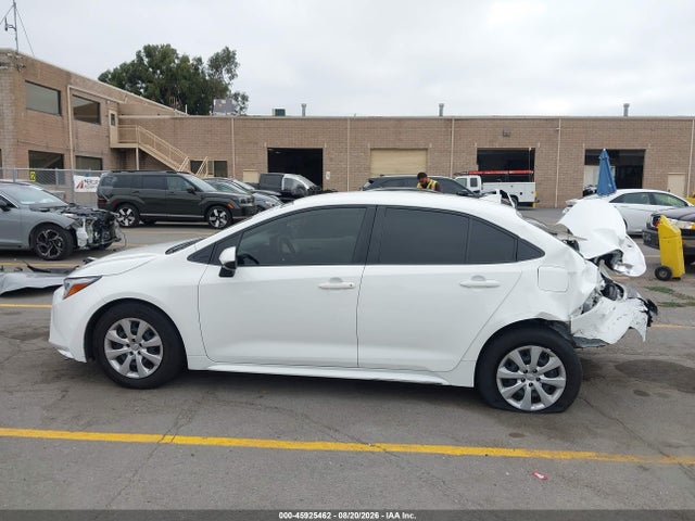 Toyota Corolla Hybrid Le 2025 JTDBCMFE5S3092041 Image 14