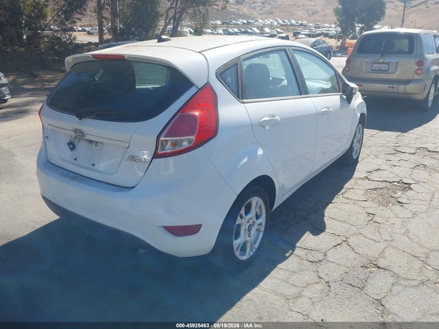 3FADP4EJXFM164373 Ford FIESTA SE