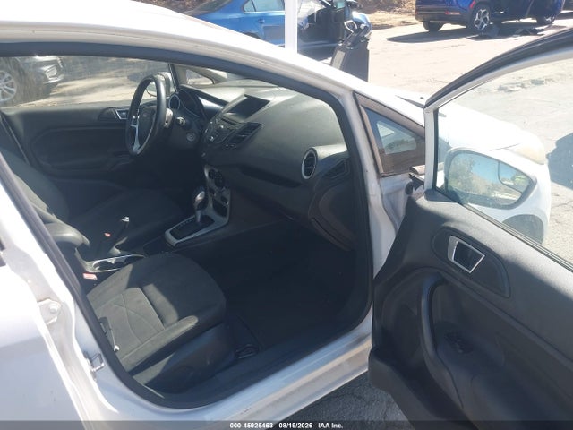 3FADP4EJXFM164373 Ford FIESTA SE