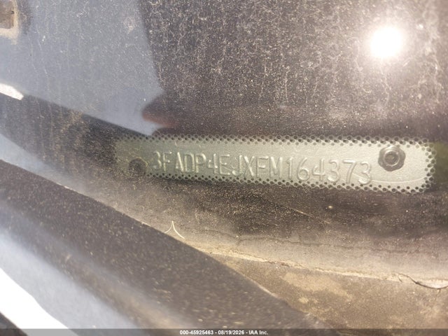 3FADP4EJXFM164373 Ford FIESTA SE